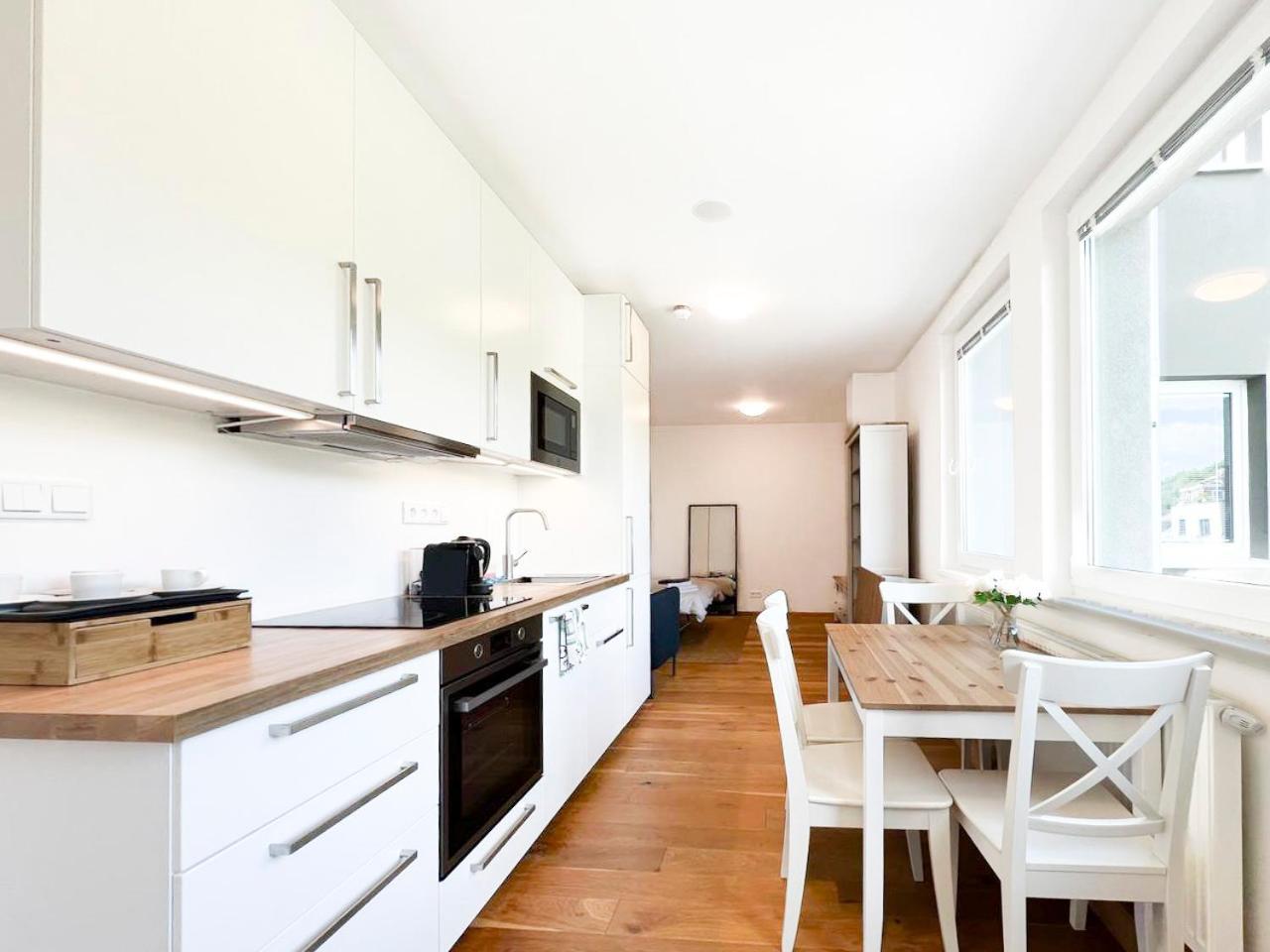 Vila Vinice Prague Exterior photo